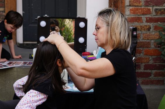 MAKEUP PEGGY